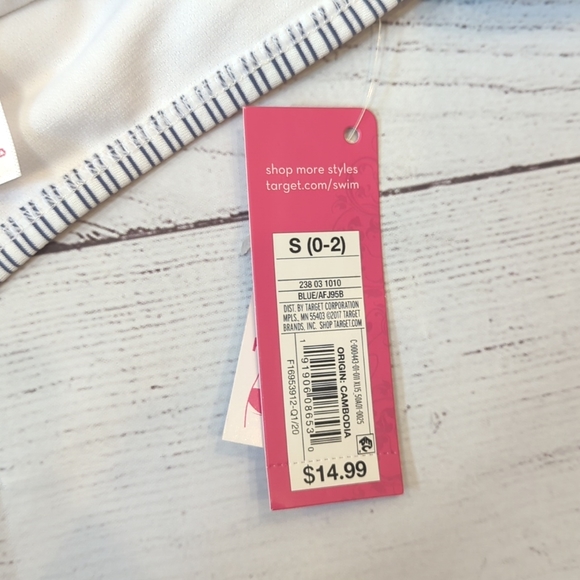 NWT Xhilaration Ruffle Bandau Bikini - Size D/DD & S - Picture 16 of 16